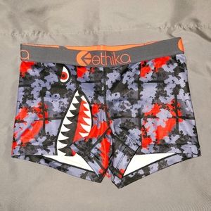 Women's staple boy shorts